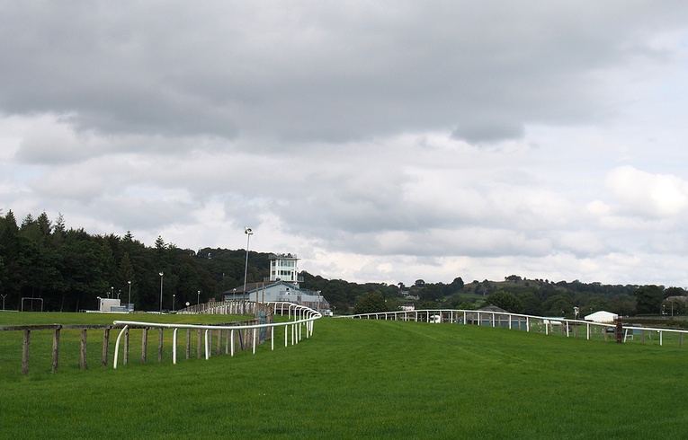 Cartmel Racecourse Track