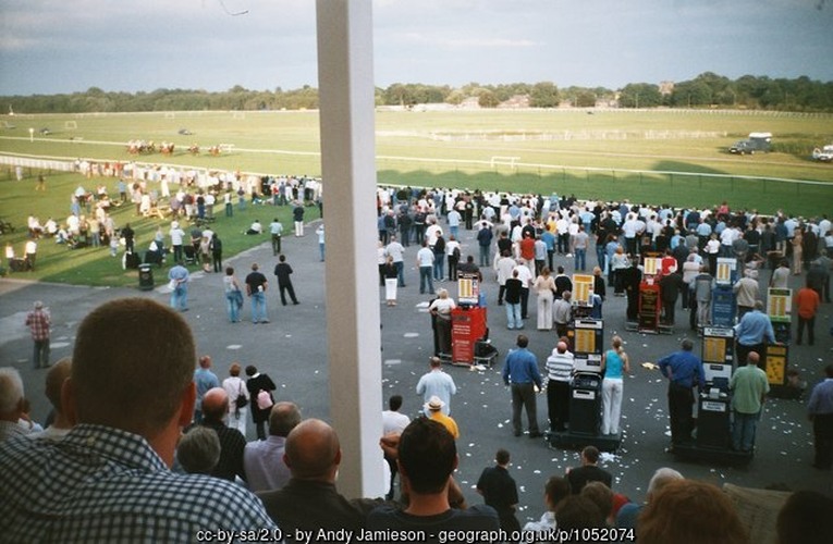 Nottingham Racecourse Crowd